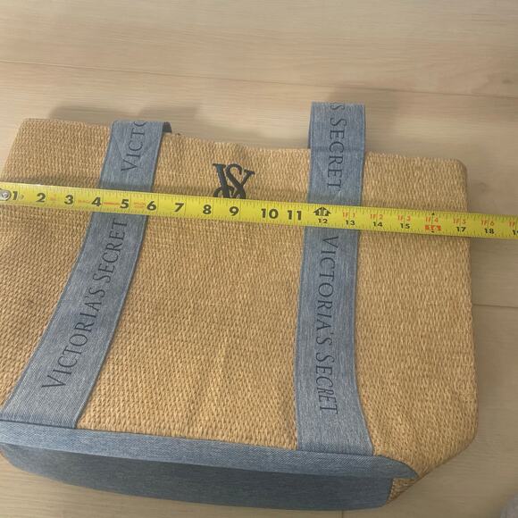 Victoria's Secret Straw Tote Bag with Blue Logo Straps - Large Weekender Bag - Picture 5 of 7